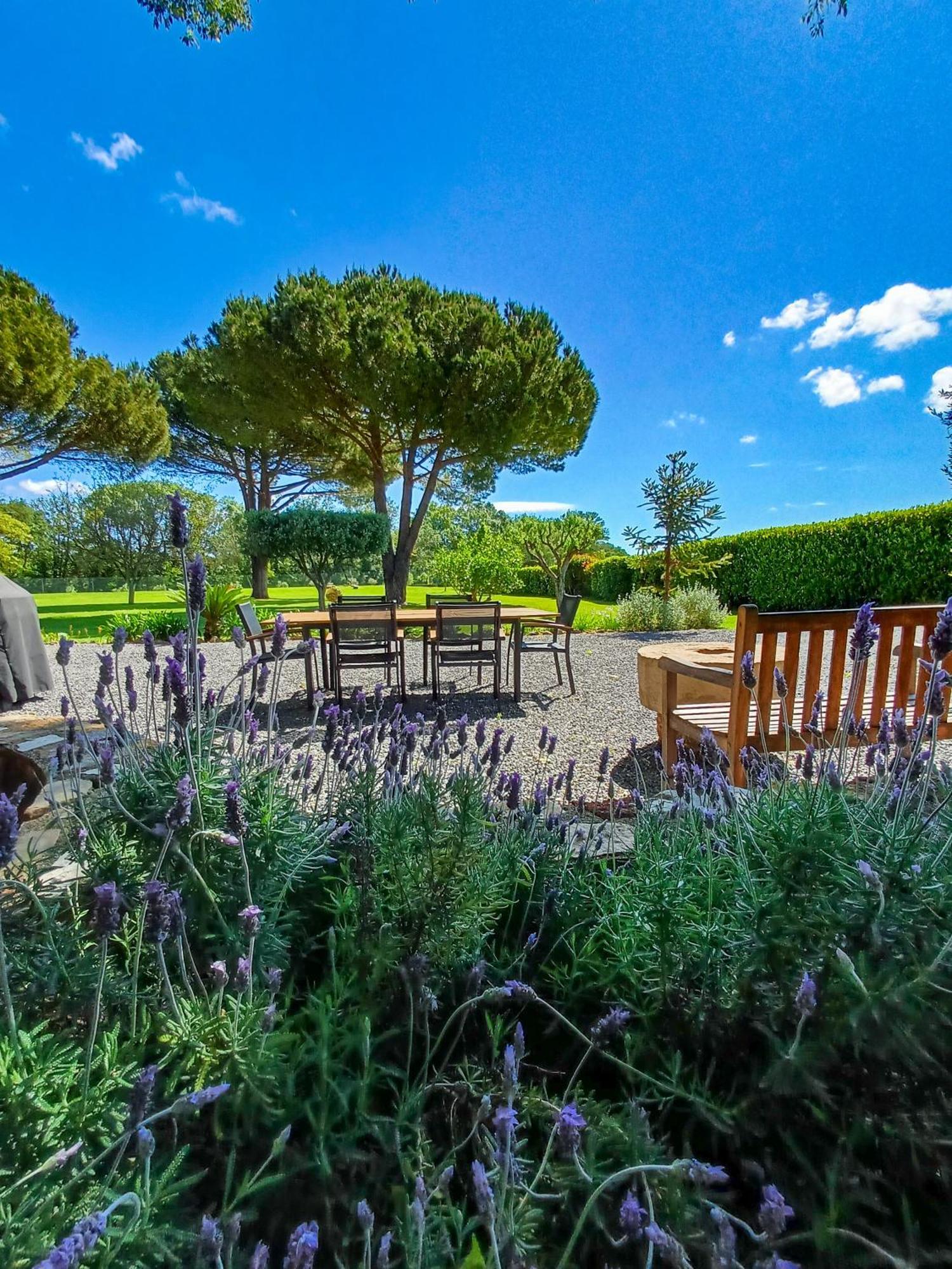 Domaine La Mouline Pezenas Exterior photo
